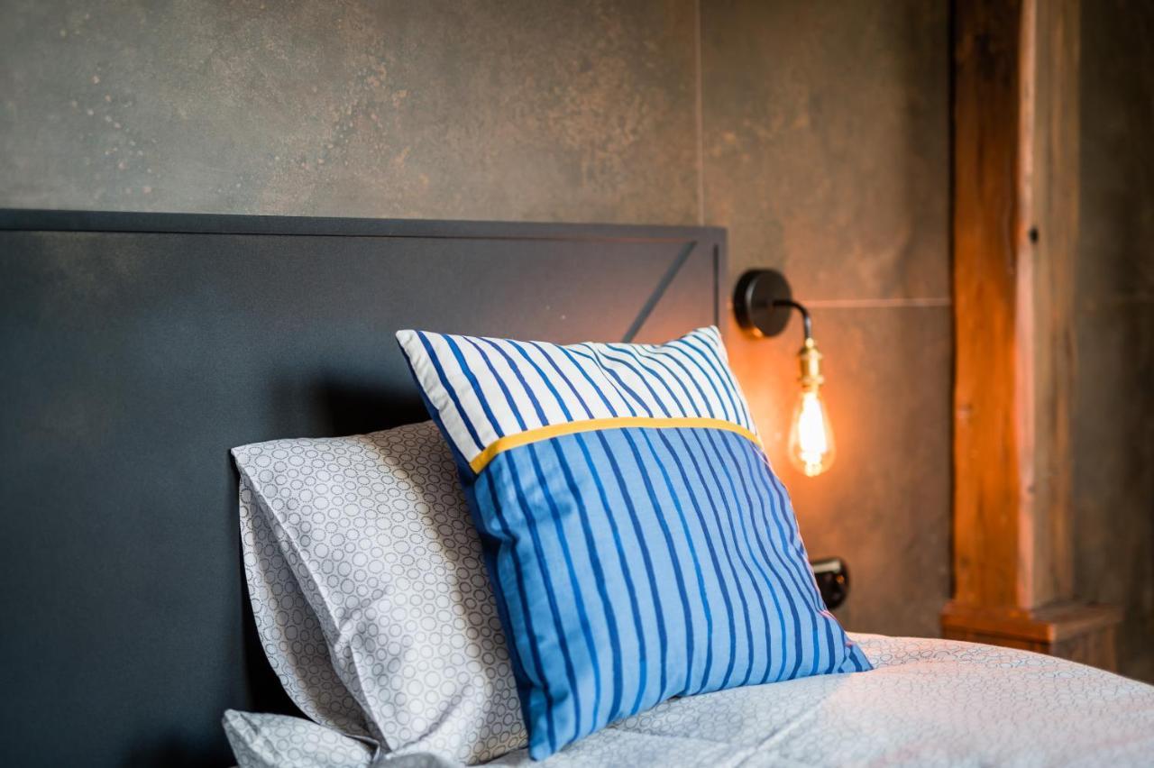 Wegierska Luxury Loft Wawelofts Apartment คราคูฟ ภายนอก รูปภาพ